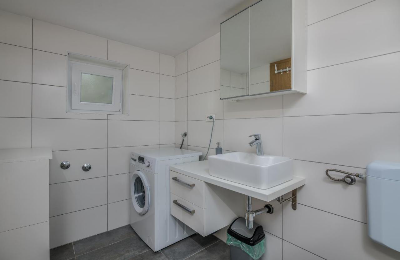 Apartments D Đảo Krk Ngoại thất bức ảnh